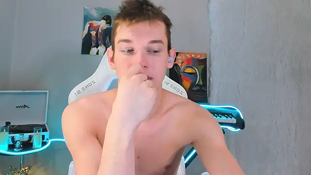 4ever dude online show from February 2025 05:05:01 AM