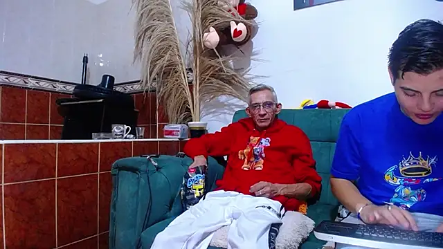 Leon hot X online show from February 2025 03:37:01 AM