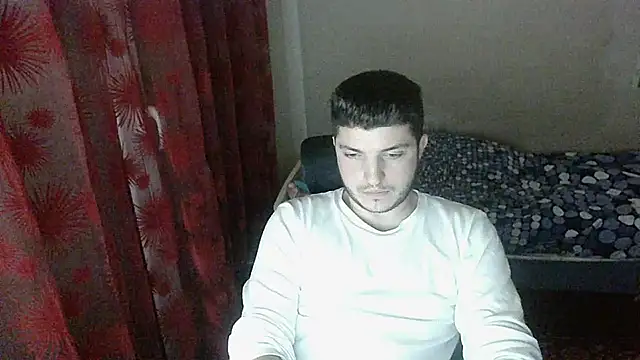 Snapshot of BoiWhore chatting on December 2024 03:17:01 PM BoiWhore online show from December 2024 03:17:01 PM