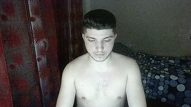 Snapshot of BoiWhore chatting on December 2024 01:47:01 AM BoiWhore online show from December 2024 01:47:01 AM