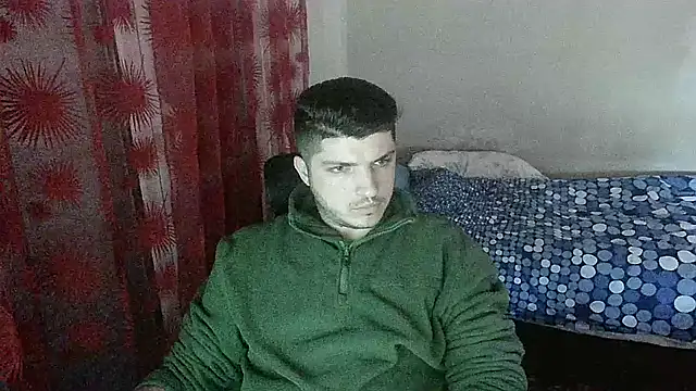 Snapshot of BoiWhore chatting on January 2025 11:25:01 AM BoiWhore online show from January 2025 11:25:01 AM