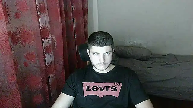 Snapshot of BoiWhore chatting on September 2025 04:40:02 PM BoiWhore online show from September 2025 04:40:02 PM