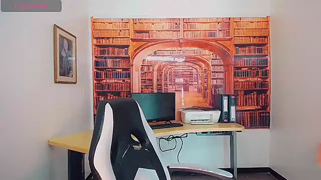 khiara moretti online show from February 2025 07:38:02 PM