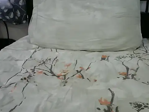 cooljohny22892 online show from February 2025 05:10:01 AM