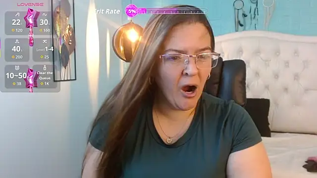 MsJossie online show from September 2025 09:37:02 PM