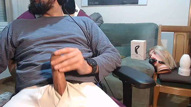 master4subslut online show from February 2025 10:21:02 PM