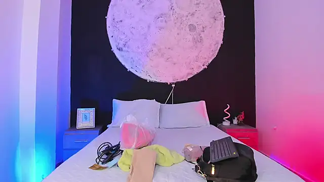 Agathaargent  online show from March 2025 09:23:02 PM