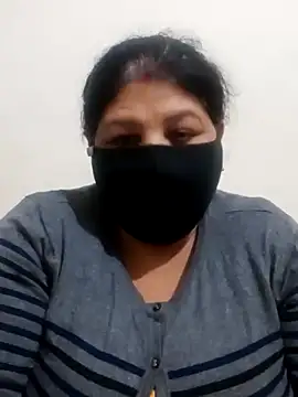 Shoni   online show from December 2024 05:44:01 PM