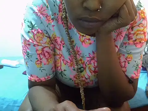 THUEBA17 online show from October 2025 09:41:02 AM