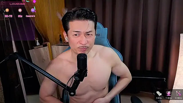 HARU-outdoor-x online show from November 2025 03:16:02 PM