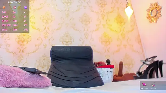 EIMY-ROBERTS online show from March 2025 08:38:02 PM