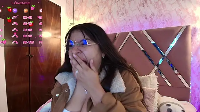 Miaa Smiith1 online show from February 2025 03:11:01 AM