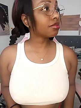 kitty  blackgl online show from February 2025 04:31:01 PM