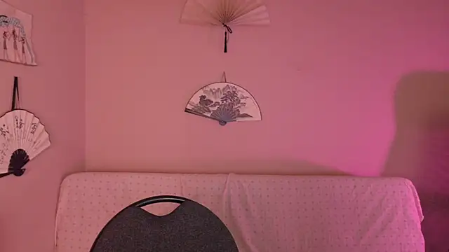 Snapshot of phoenix_xx chatting on June 2026 12:33:02 PM phoenix xx online show from June 2026 12:33:02 PM