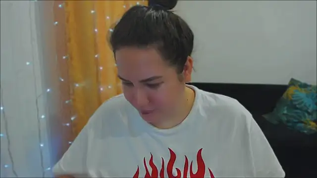  madalexa  online show from October 2025 01:52:01 PM