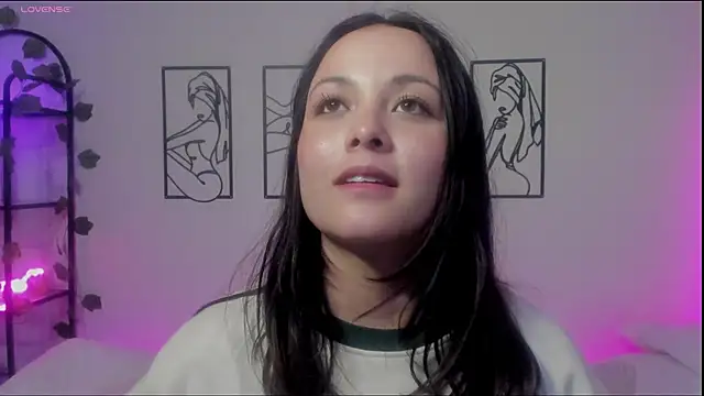 Megan Rodrigo online show from January 2025 11:26:01 PM