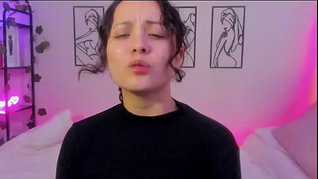 Megan Rodrigo online show from February 2025 10:10:02 PM