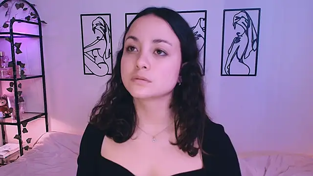 Megan Rodrigo online show from October 2025 07:14:01 PM