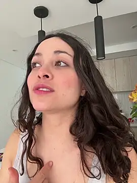 Snapshot of Megan_Rodrigo chatting on June 2026 10:14:01 PM Megan Rodrigo online show from June 2026 10:14:01 PM