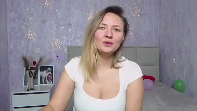 SallyVerda online show from January 2025 09:41:01 PM