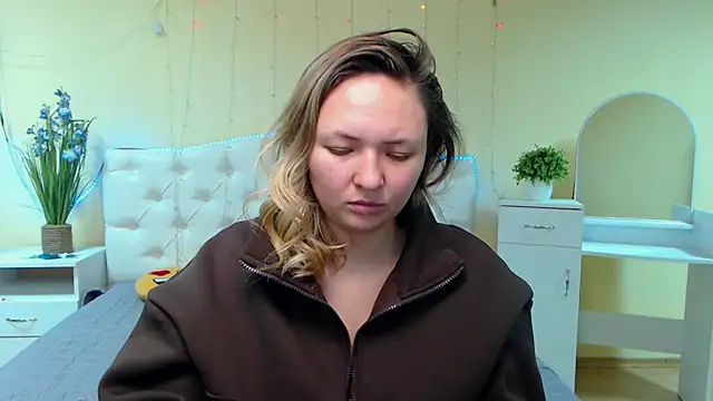 SallyVerda online show from January 2025 09:24:01 PM