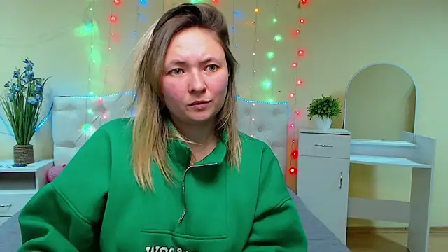 SallyVerda online show from January 2025 06:43:02 PM