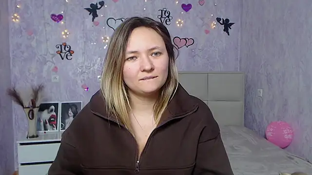 SallyVerda online show from February 2025 07:27:02 PM