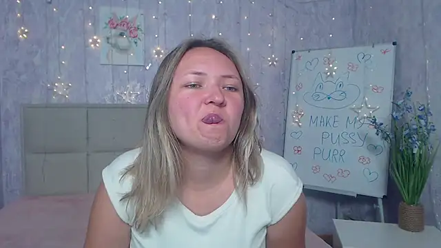 SallyVerda online show from October 2025 05:55:02 PM