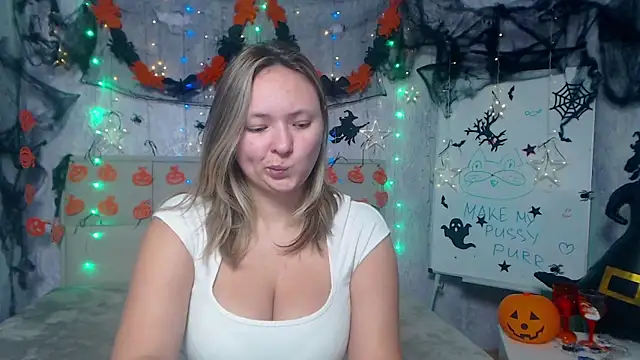 SallyVerda online show from November 2025 06:54:01 PM