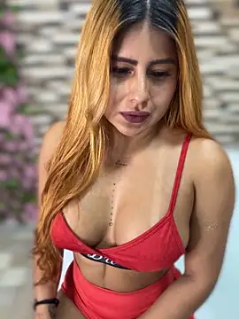 Amber Martins  online show from September 2025 06:29:01 PM