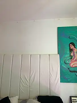 Amber Martins  online show from September 2025 01:18:01 AM