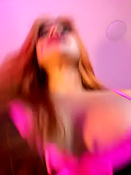 Amber Martins  online show from December 2025 02:17:02 AM