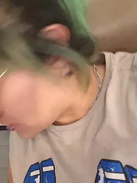 lucky-leah online show from October 2025 03:37:01 AM