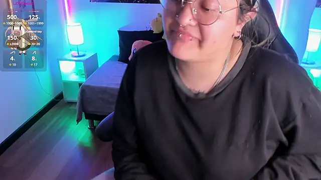 lucky-leah online show from November 2025 03:53:02 AM