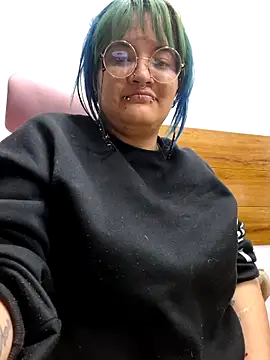 lucky-leah online show from March 2026 03:46:01 AM