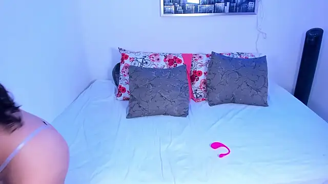 lau miller online show from September 2025 01:11:01 AM