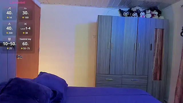 Kayla foxxy online show from October 2025 09:59:02 AM