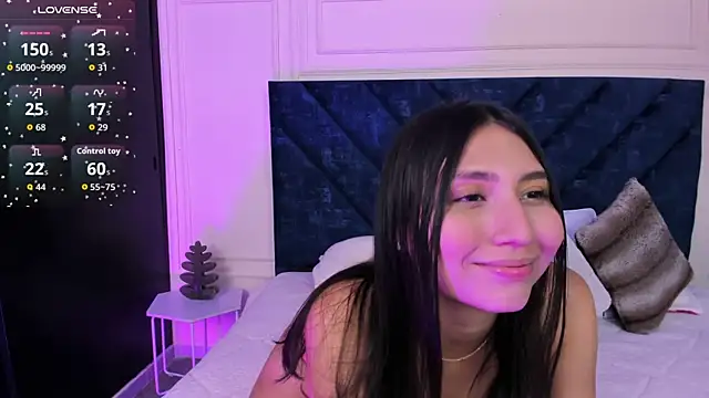 Snapshot of blessed_3333 chatting on February 2026 06:33:02 PM blessed 3333 online show from February 2026 06:33:02 PM