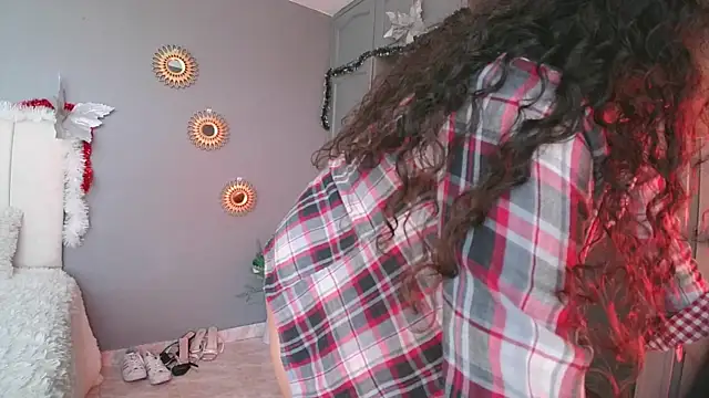 arteverena online show from January 2025 05:58:01 PM