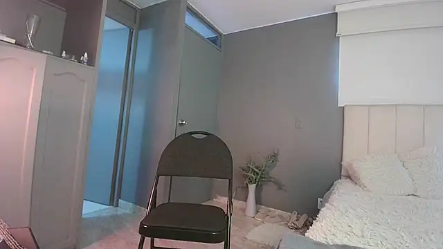 arteverena online show from January 2025 09:04:01 PM