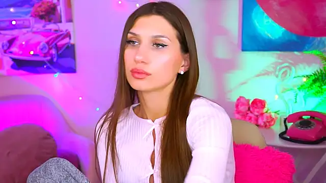 Snapshot of MollyPerry chatting on January 2025 01:16:02 AM MollyPerry online show from January 2025 01:16:02 AM