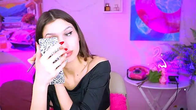 Snapshot of MollyPerry chatting on February 2025 04:12:02 PM MollyPerry online show from February 2025 04:12:02 PM