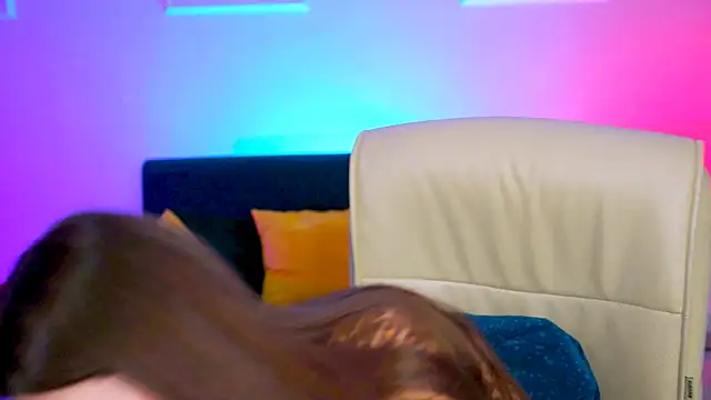 Snapshot of MollyPerry chatting on March 2025 07:15:02 PM MollyPerry online show from March 2025 07:15:02 PM