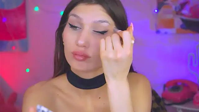 Snapshot of MollyPerry chatting on March 2025 04:07:02 PM MollyPerry online show from March 2025 04:07:02 PM