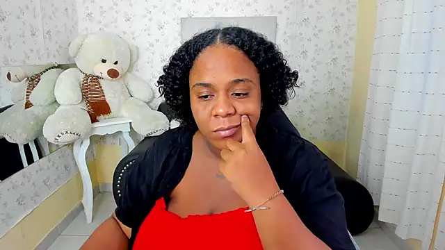 Snapshot of bbw_charlote chatting on April 2026 12:28:02 PM bbw charlote online show from April 2026 12:28:02 PM