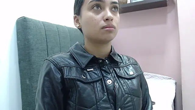 kate stam online show from December 2025 01:42:01 PM