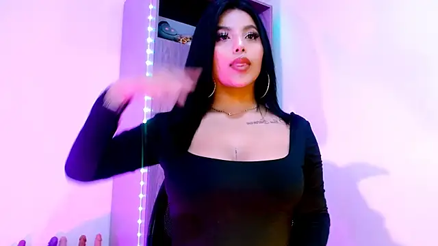 Snapshot of Candy_beauty chatting on May 2026 01:51:02 PM Candy beauty online show from May 2026 01:51:02 PM