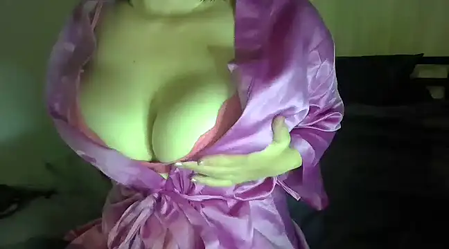 XxxAprilxxX online show from January 2025 12:52:01 PM