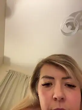 xxcurvyjessiexx online show from November 2025 08:32:01 PM