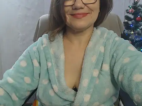 KittyyLaBeauty online show from January 2026 05:27:02 PM